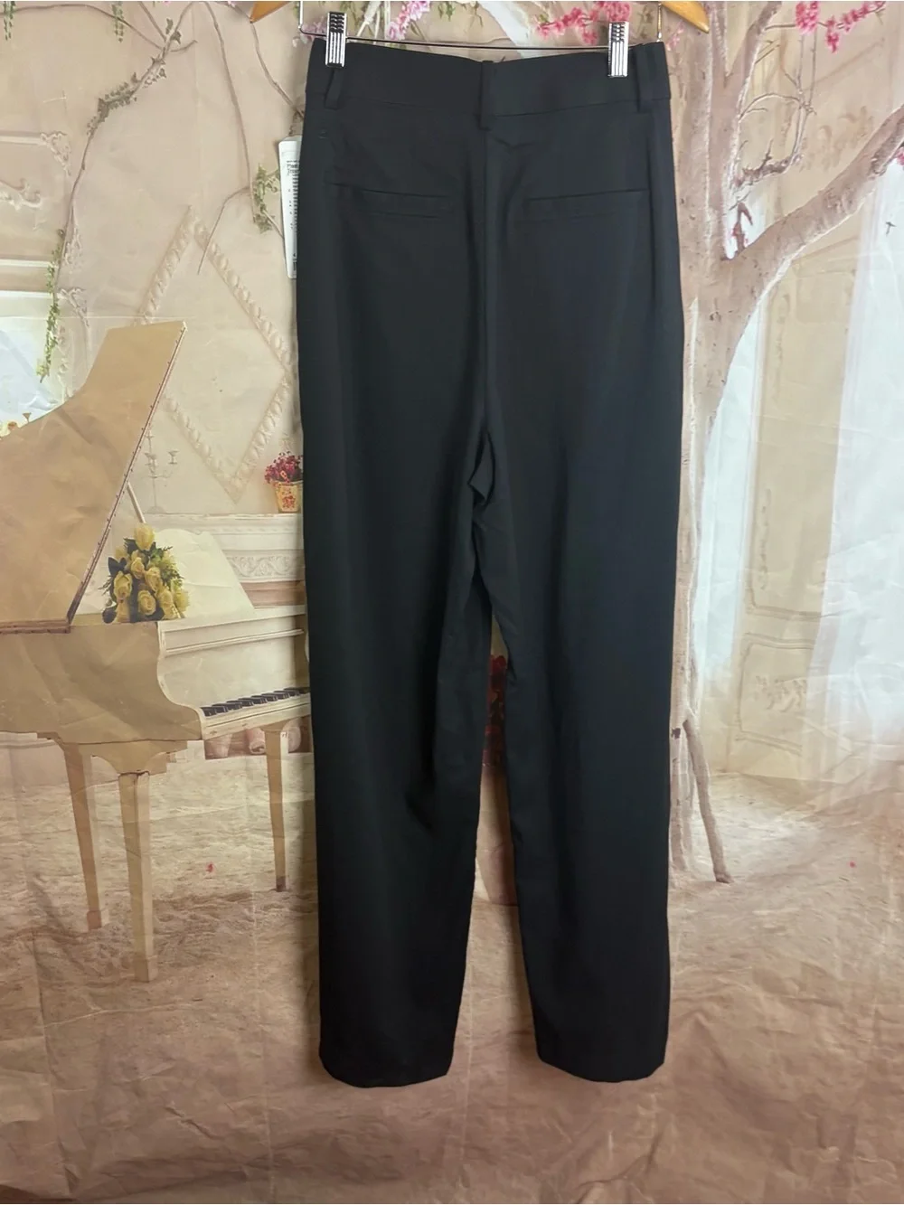 NEW Lululemon Athletica Black High-Rise Pleated Trousers